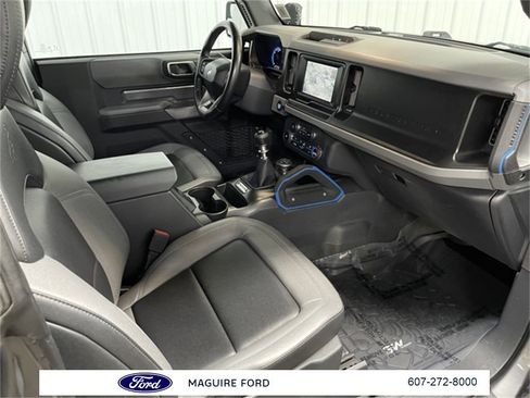 Used 2022 Ford Bronco Black Diamond image 20