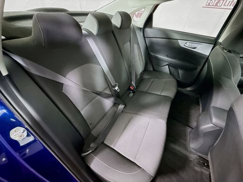 Used 2023 Kia Forte LXS image 27