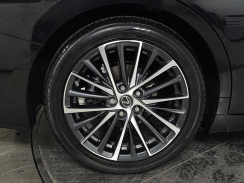 Used 2023 Lexus ES 350 image 12