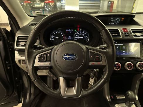 Used 2018 Subaru Forester 2.5i Limited AWD/4WD image 18