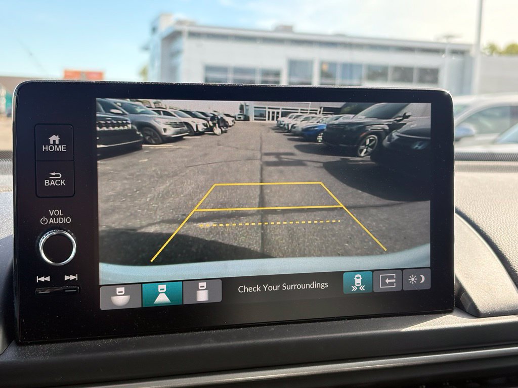 Used 2025 Honda Pilot EX-L image 34