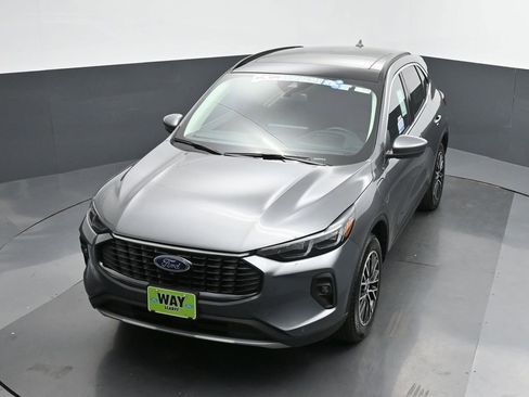 New 2025 Ford Escape SE w/ PHEV Premium Package image 38
