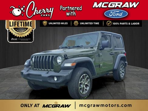 Used 2024 Jeep Wrangler Sport AWD/4WD image 1