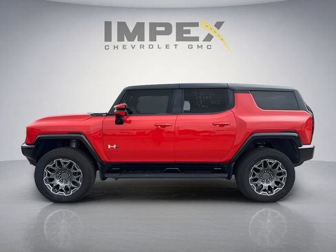 Used 2025 GMC Hummer EV 3X w/ LPO, Illumination Package AWD/4WD image 2