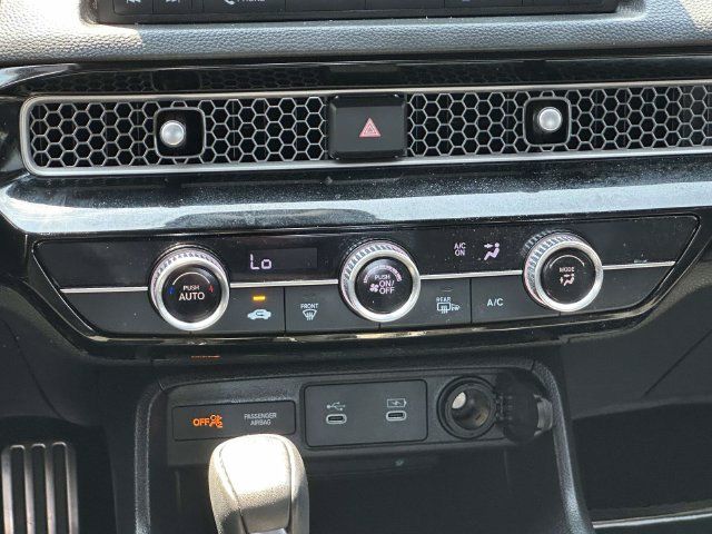 Used 2025 Honda Civic Sport image 18