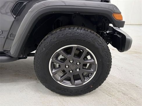 Used 2021 Jeep Wrangler Sport image 14