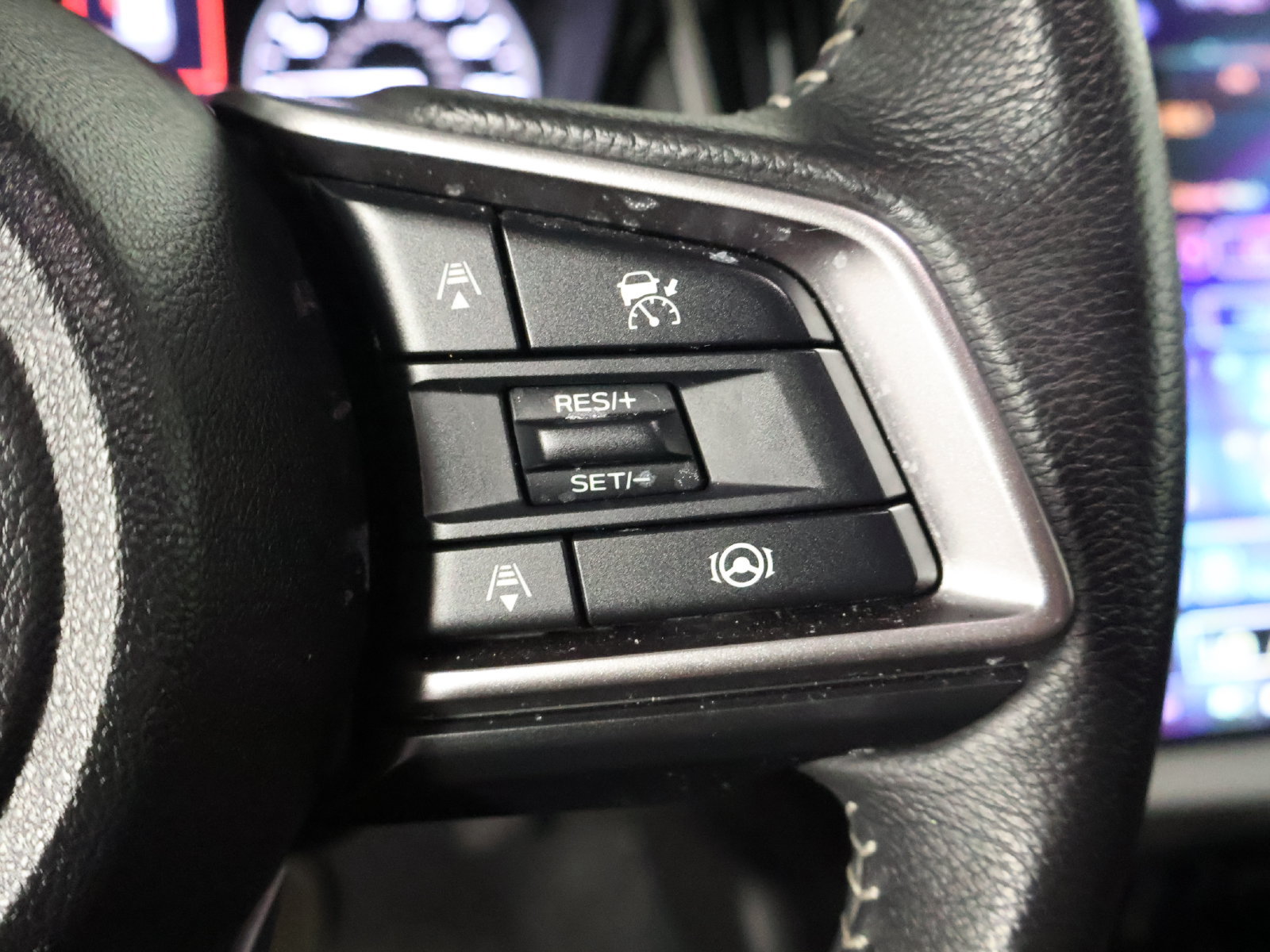 Used 2025 Subaru Outback Premium AWD/4WD image 34