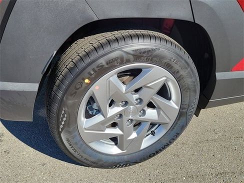 New 2026 Hyundai Kona SE image 22