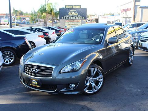 Used 2013 INFINITI M37 w/ Premium Pkg RWD image 37