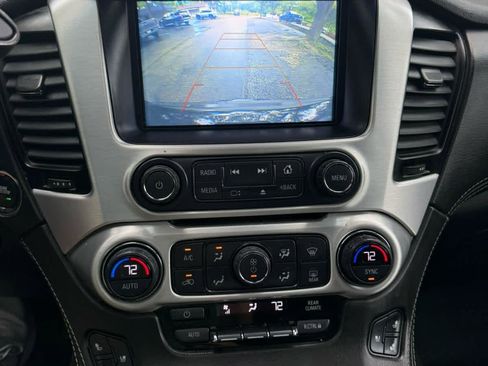 Used 2020 GMC Yukon XL SLT w/ Premium Edition RWD image 23