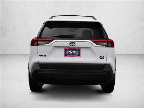 Certified 2022 Toyota RAV4 XLE AWD/4WD image 7