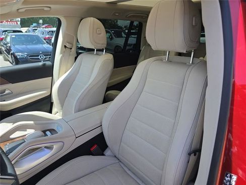 Certified 2024 Mercedes-Benz GLS 450 4MATIC image 22