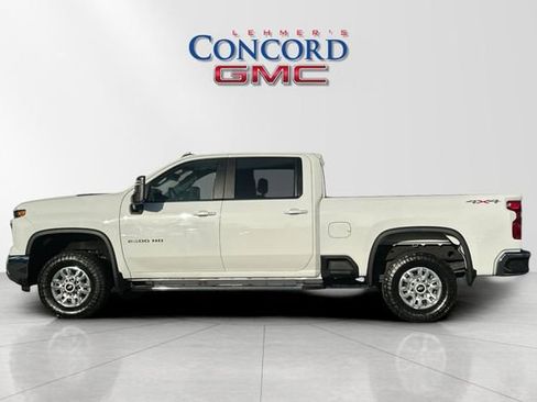 Used 2024 Chevrolet Silverado 2500 LT image 7