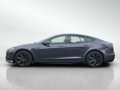 Used 2023 Tesla Model S Standard Range image 8