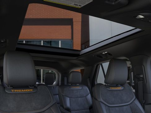 New 2026 Ford Explorer Tremor AWD/4WD image 22
