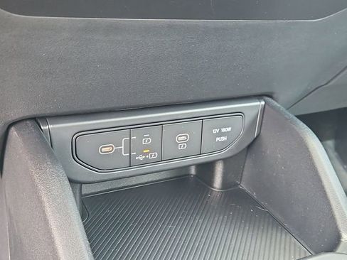 Used 2025 Kia K4 FWD image 27
