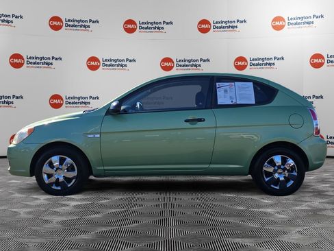 Used 2009 Hyundai Accent GS w/ Popular Equipment Pkg 2 image 4