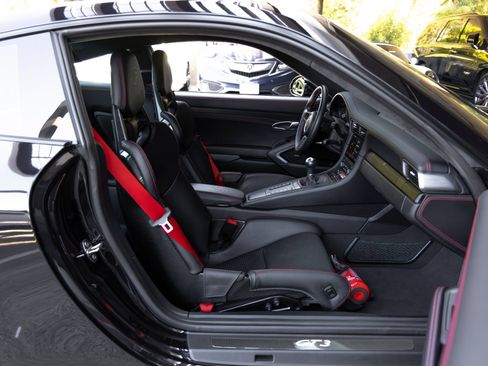 Certified 2019 Porsche 911 GT3 RWD image 48