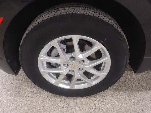 Used 2024 Chevrolet Equinox LT image 8