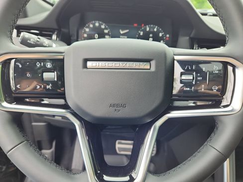 New 2026 Land Rover Discovery Sport Landmark AWD/4WD image 18