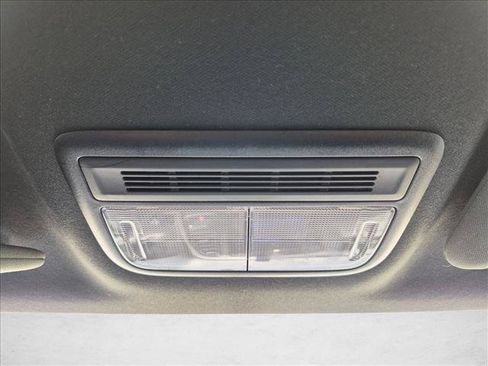 Used 2019 Honda HR-V Sport image 16