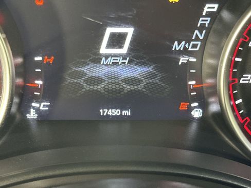 Used 2022 Dodge Charger R/T RWD image 15
