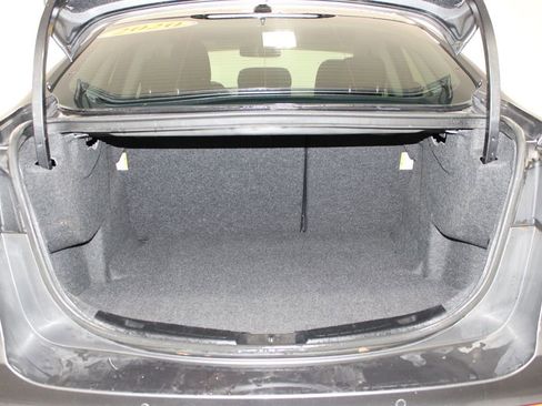 Used 2020 Ford Fusion SE image 14