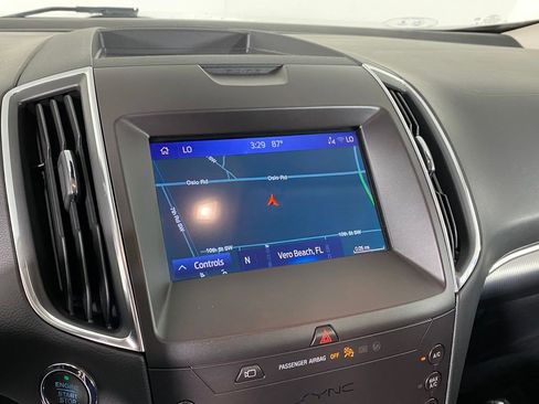 Used 2020 Ford Edge Titanium w/ Equipment Group 301A image 17