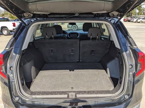 Used 2018 GMC Terrain SLE image 14