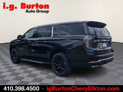 New 2026 Chevrolet Suburban Premier w/ Sun And Tow Package