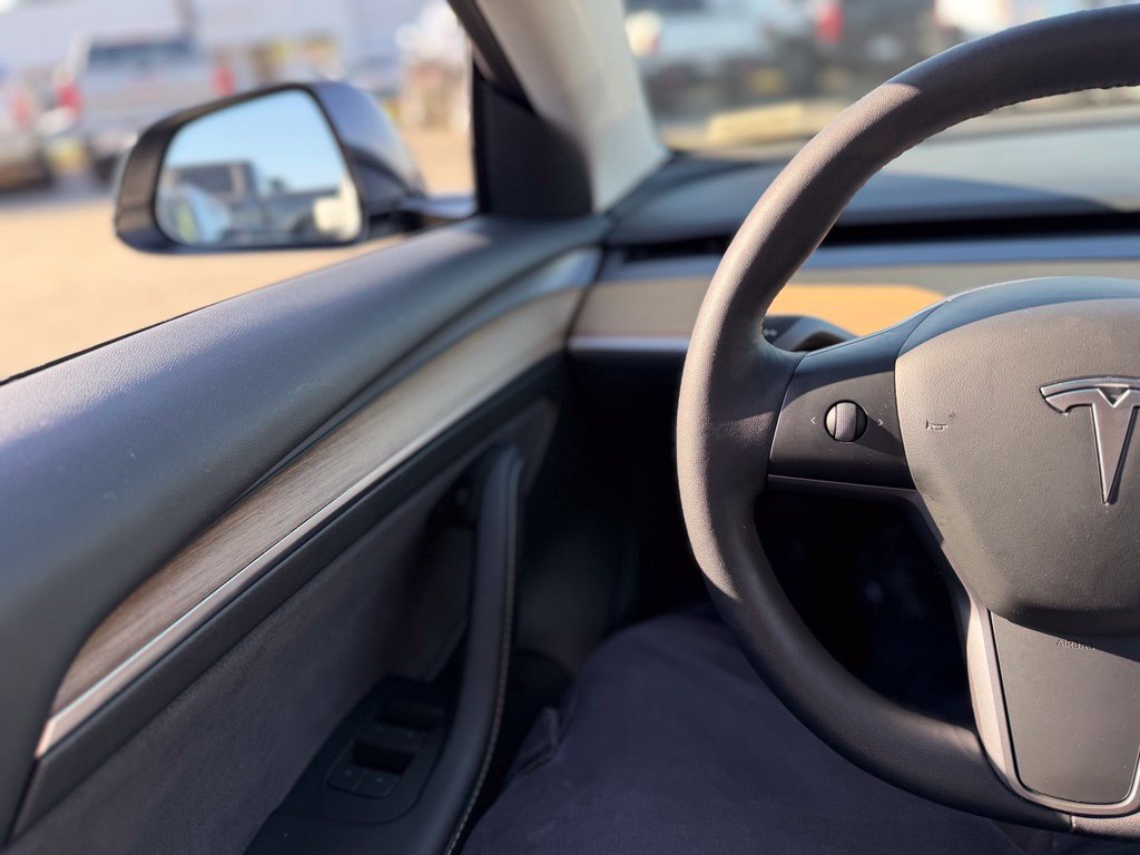 Used 2022 Tesla Model 3 RWD image 6
