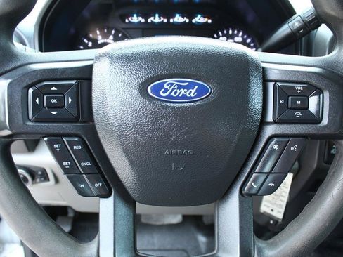 Used 2022 Ford F250 XL w/ Power Equipment Group AWD/4WD image 24