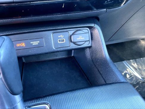 Used 2023 Honda Civic Sport image 28