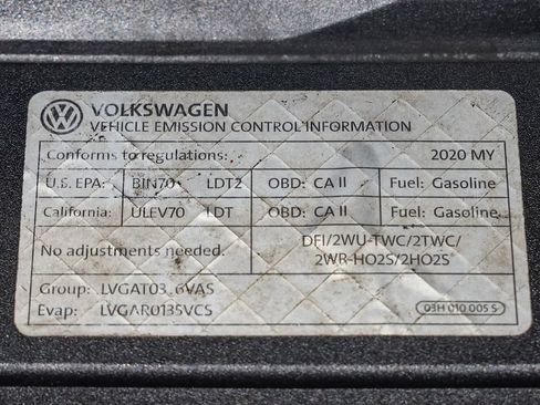 Used 2020 Volkswagen Atlas Cross Sport SE w/ Towing Package FWD image 32