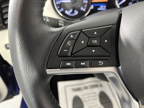 Used 2022 Nissan Rogue Sport SV FWD image 19