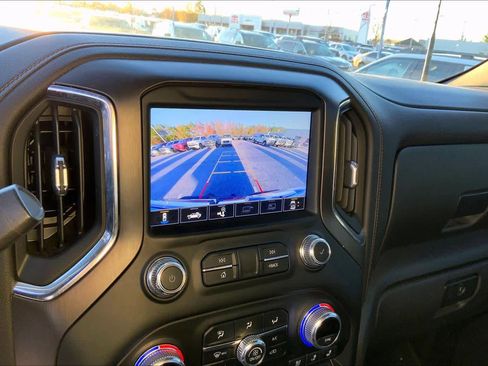 Used 2022 GMC Sierra 2500 AT4 w/ Gooseneck/5TH Wheel Package image 27