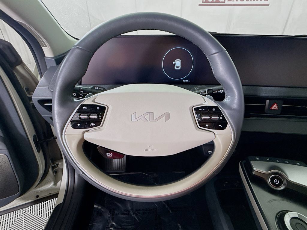 Used 2022 Kia EV6 Wind w/ Wind Technology Package AWD/4WD image 20
