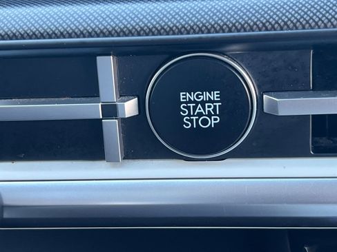 Used 2024 Hyundai Santa Fe SEL image 25