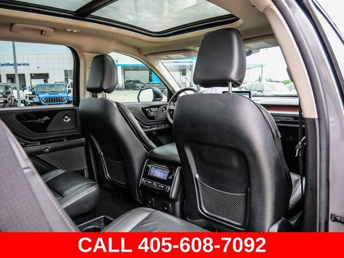 Used 2022 Lincoln Aviator Reserve w/ Equipment Group 201A AWD/4WD image 22