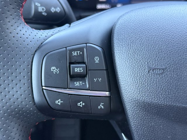 Certified 2024 Ford Escape ST-Line w/ Tech Pack #1 AWD/4WD image 20