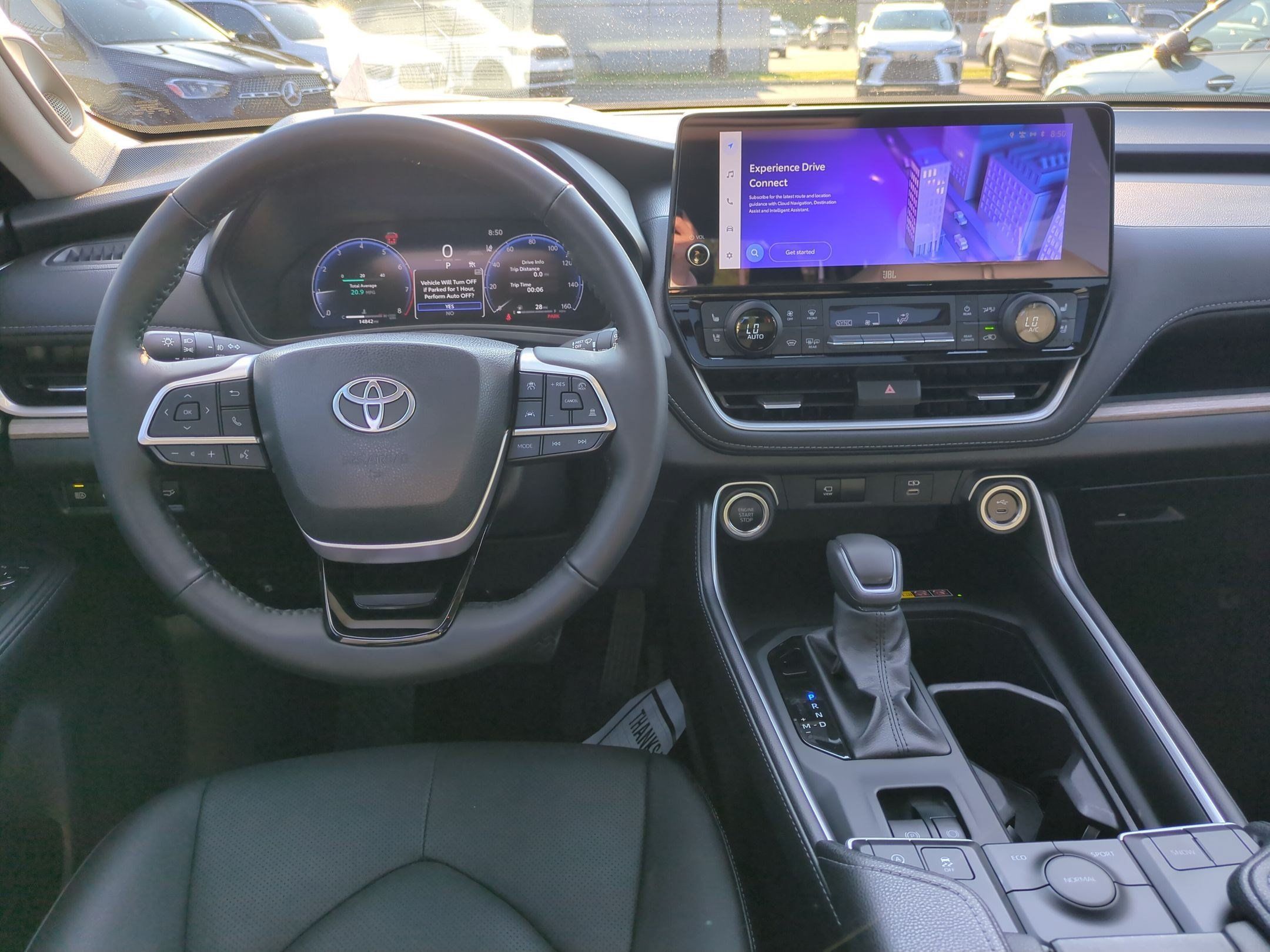 Used 2025 Toyota Grand Highlander FWD image 28