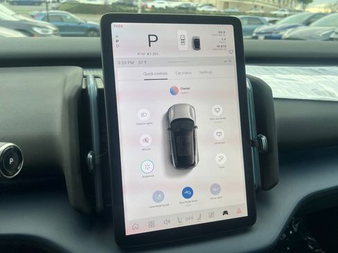 Used 2025 Volvo EX30 Ultra image 21