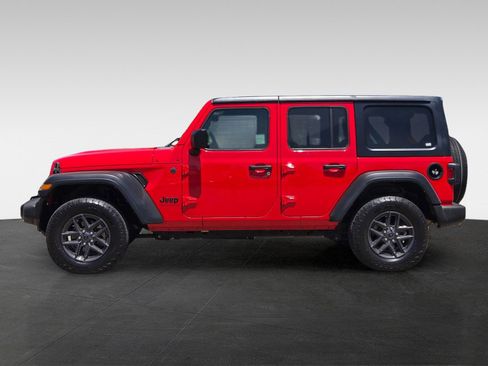 Used 2024 Jeep Wrangler Unlimited Sport AWD/4WD image 8