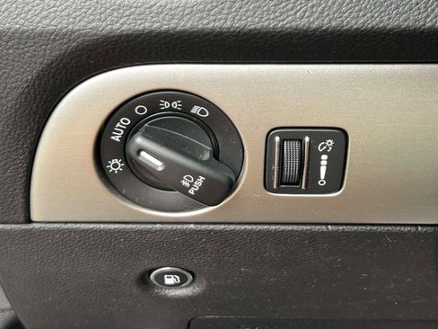 Used 2018 Dodge Durango SXT w/ Quick Order Package 2BB AWD/4WD image 19