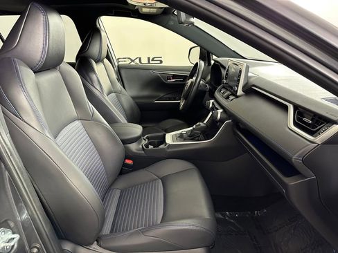 Used 2021 Toyota RAV4 XSE w/ XSE Grade Weather Package image 20