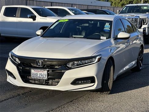 Used 2019 Honda Accord Sport image 8