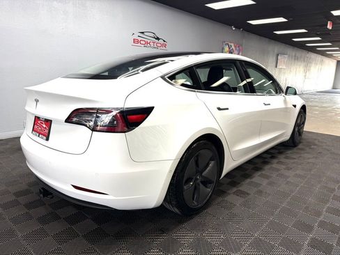 Used 2018 Tesla Model 3 Long Range RWD image 14