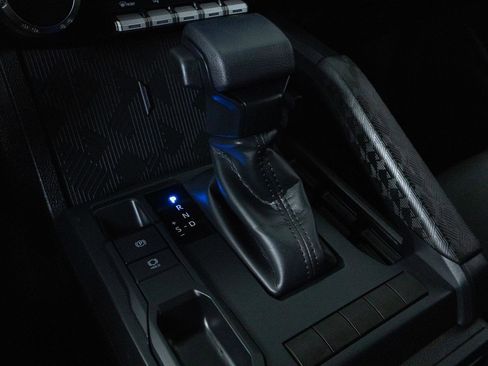 Used 2025 Toyota Tacoma SR w/ SR Upgrade Package image 13