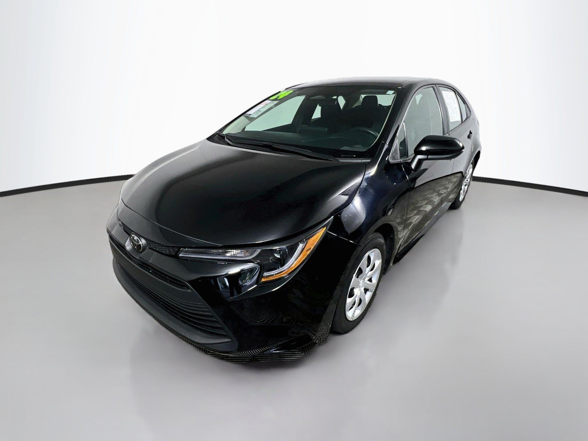 Used 2024 Toyota Corolla LE FWD image 10