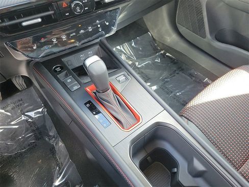 New 2026 Nissan Kicks SR w/ SR Premium Package image 9